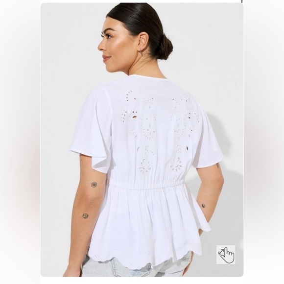 Torrid Battenberg Lace Crop Tie Kimono 3 NWT - Picture 3 of 6